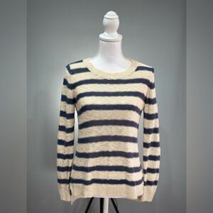CLEARANCE! Cream Pink Rose Striped Sweater Size M EUC